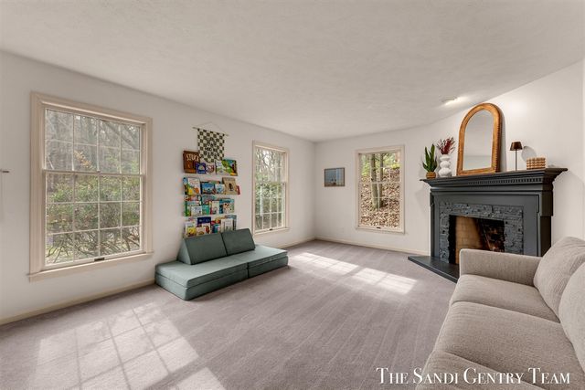309 Stickney Ridge Road, Grand Haven, MI 49417