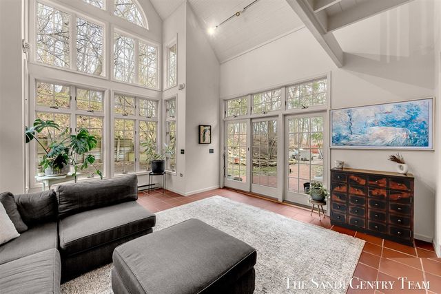 309 Stickney Ridge Road, Grand Haven, MI 49417