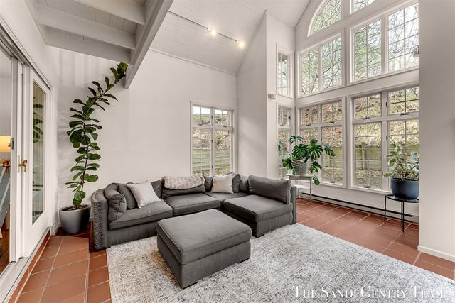 309 Stickney Ridge Road, Grand Haven, MI 49417