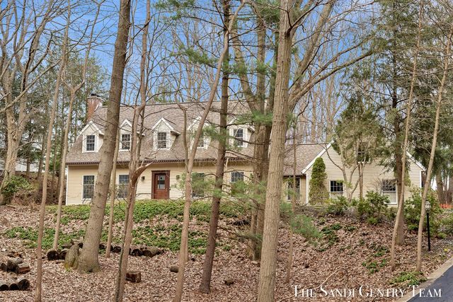 309 Stickney Ridge Road, Grand Haven, MI 49417