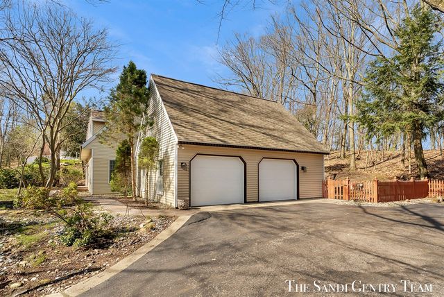 309 Stickney Ridge Road, Grand Haven, MI 49417