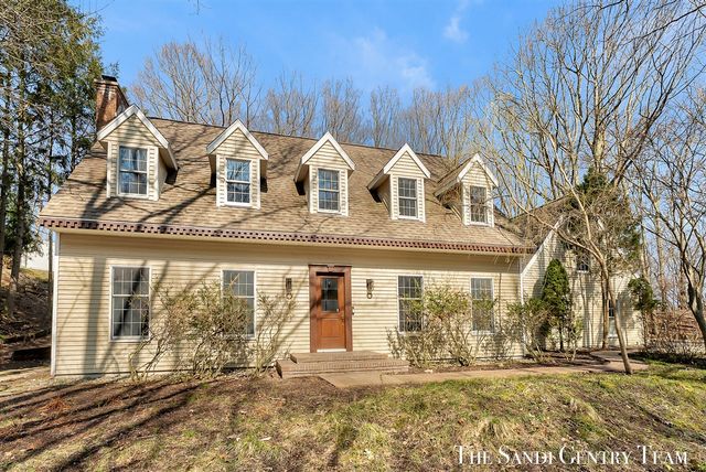 309 Stickney Ridge Road, Grand Haven, MI 49417