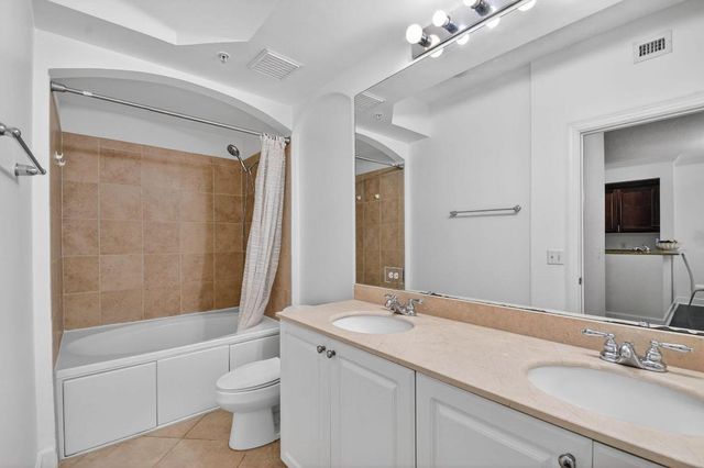 3110 Renaissance Way 110, Boynton Beach, FL 33426