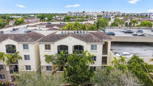 3110 Renaissance Way 110, Boynton Beach, FL 33426