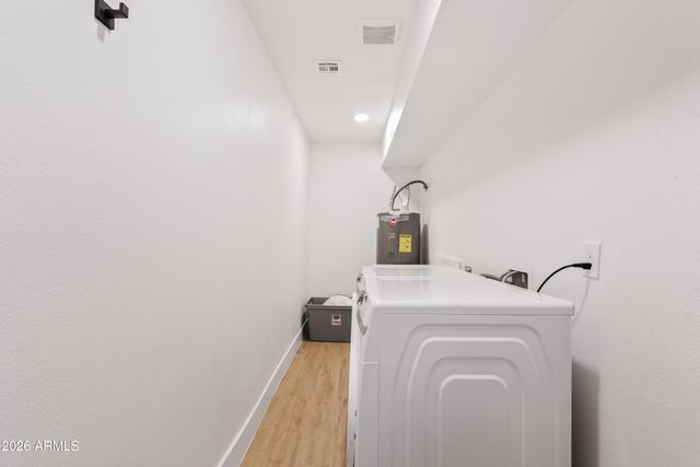 1983 E DUNBAR Drive, Tempe, AZ 85282