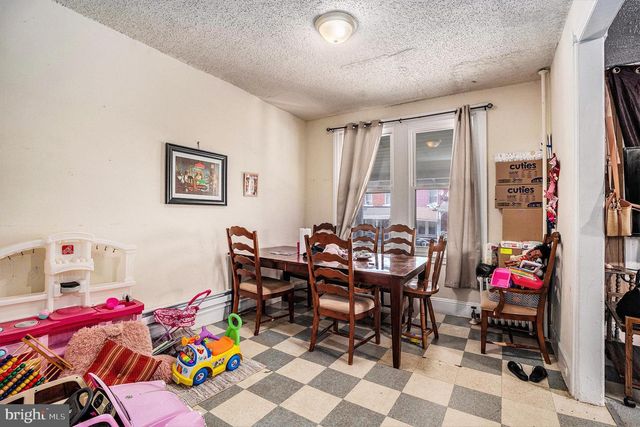 16 W SPRUCE ST, Norristown, PA 19401