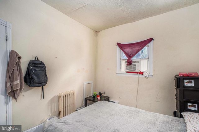 16 W SPRUCE ST, Norristown, PA 19401