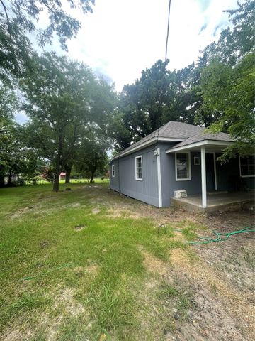 205 1st, Pecan Gap, TX 75469