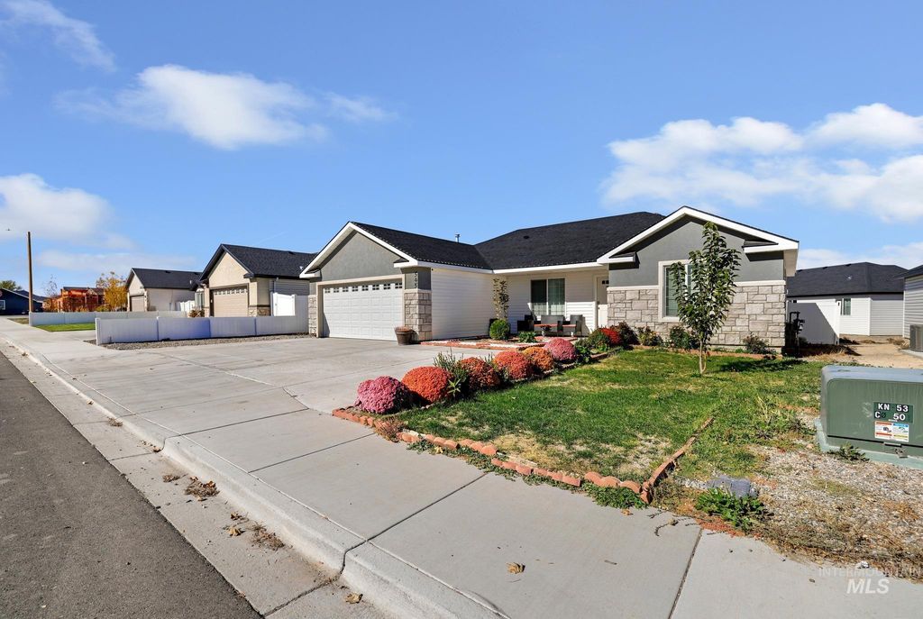 545 Kanner Lane, Twin Falls, ID 83301 photo 2