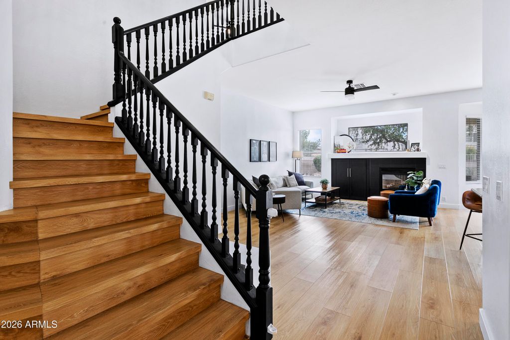 Image 14 of property listing at 20515 N 80TH Lane, Peoria, AZ 85382