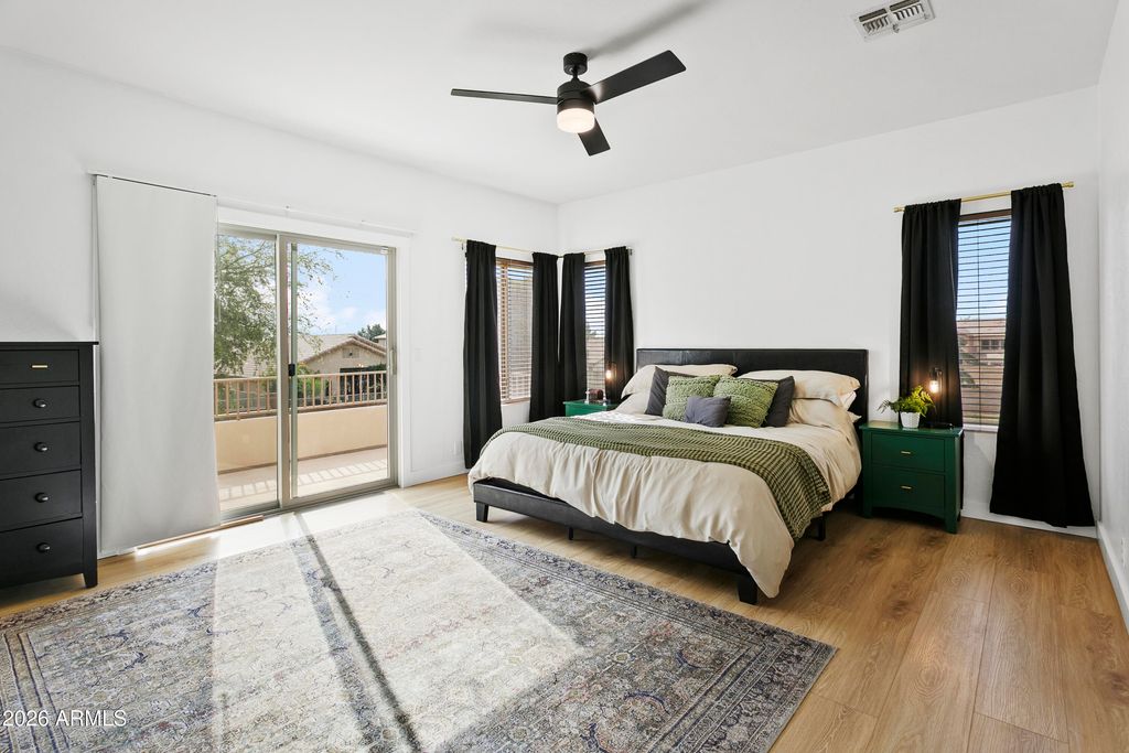 Image 15 of property listing at 20515 N 80TH Lane, Peoria, AZ 85382