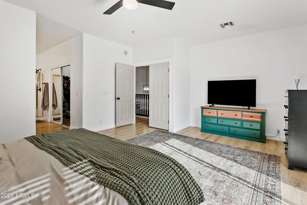 Image 16 of property listing at 20515 N 80TH Lane, Peoria, AZ 85382