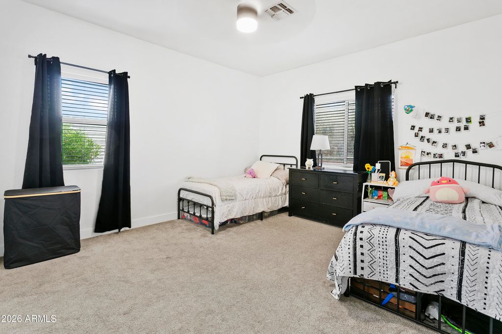 Image 21 of property listing at 20515 N 80TH Lane, Peoria, AZ 85382