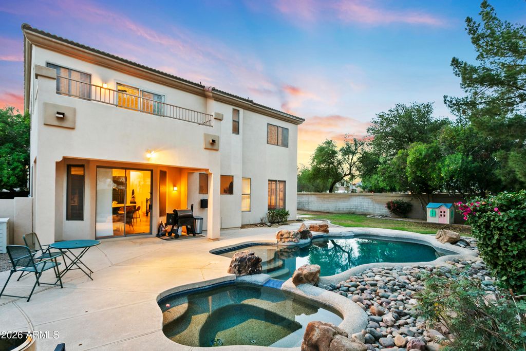 Image 23 of property listing at 20515 N 80TH Lane, Peoria, AZ 85382