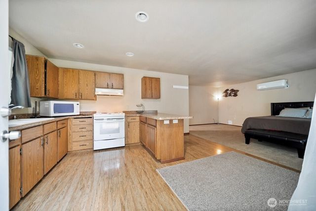 3480 NE Belfair Tahuya Road, Tahuya, WA 98588