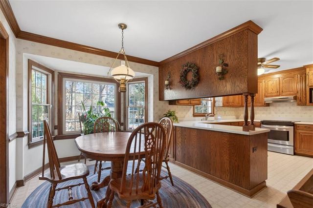 403 Wormley Creek DR, Yorktown, VA 23692