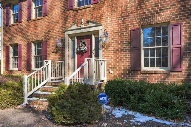 403 Wormley Creek DR, Yorktown, VA 23692