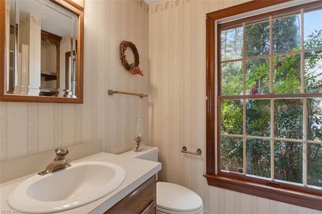 403 Wormley Creek DR, Yorktown, VA 23692