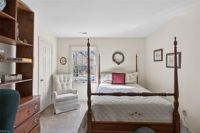 403 Wormley Creek DR, Yorktown, VA 23692