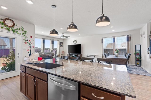 113 Yellow Thistle CV, Georgetown, TX 78626