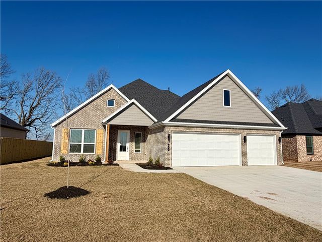 607 Steep Hill Lane, Cave Springs, AR 72718