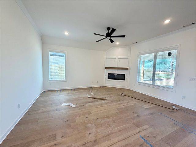 607 Steep Hill Lane, Cave Springs, AR 72718