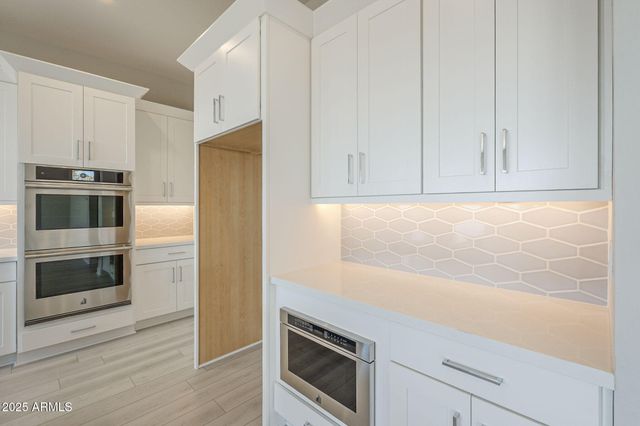 10841 N BLAKELY Street, Surprise, AZ 85388