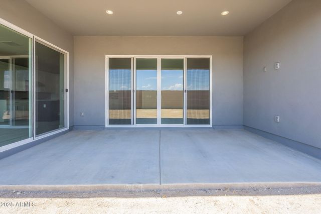 10841 N BLAKELY Street, Surprise, AZ 85388