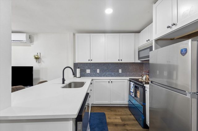 1224 Welch Street 1, Houston, TX 77006