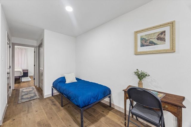 1224 Welch Street 1, Houston, TX 77006