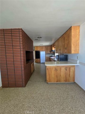 25391 Bejoal, Barstow, CA 92311