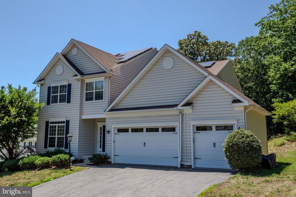 Image 5 of property listing at 23627 DEERFOOT WAY, California, MD 20619