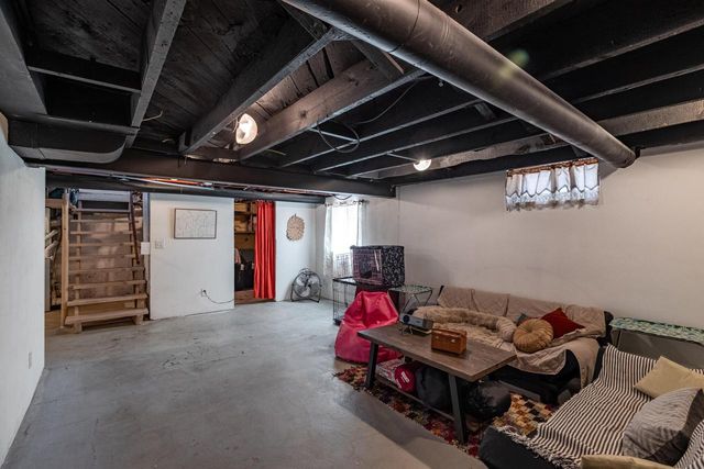 2030 Wood STREET, La Crosse, WI 54603
