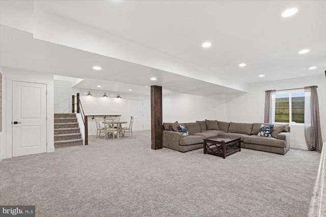 572 NOTTINGHAM WAY, Annville, PA 17003