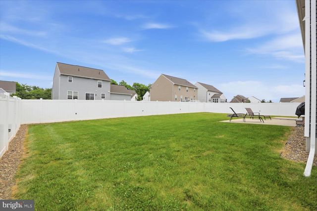 572 NOTTINGHAM WAY, Annville, PA 17003