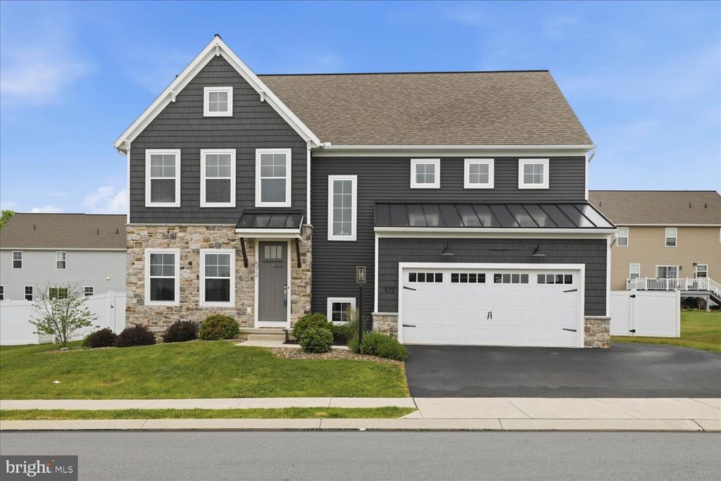 572 NOTTINGHAM WAY, Annville, PA 17003