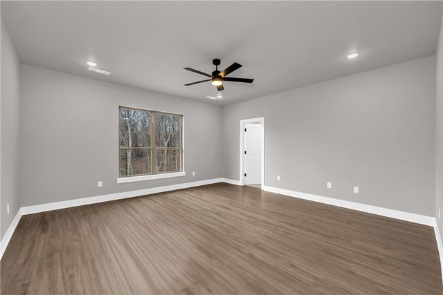 10 York Drive, Bella Vista, AR 72714