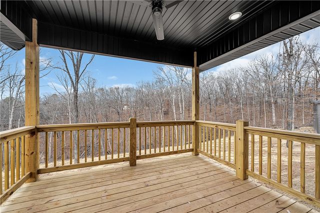 10 York Drive, Bella Vista, AR 72714