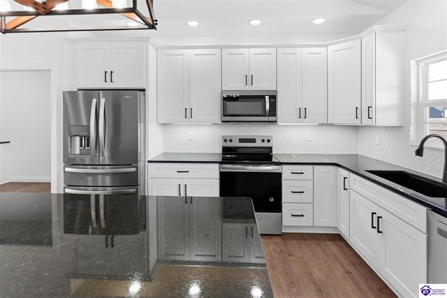 43 Betty Boyd Lane, Brandenburg, KY 40108