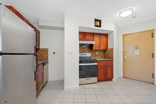 7617 46th Avenue 4A, Elmhurst, NY 11373