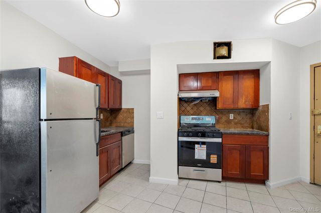 7617 46th Avenue 4A, Elmhurst, NY 11373