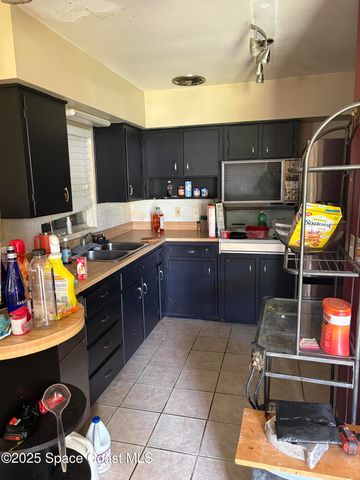 1441 Hillcrest Drive, Melbourne, FL 32935