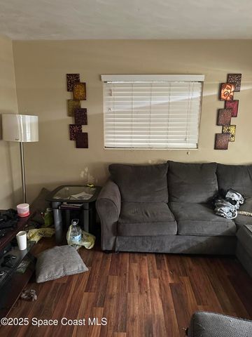 1441 Hillcrest Drive, Melbourne, FL 32935