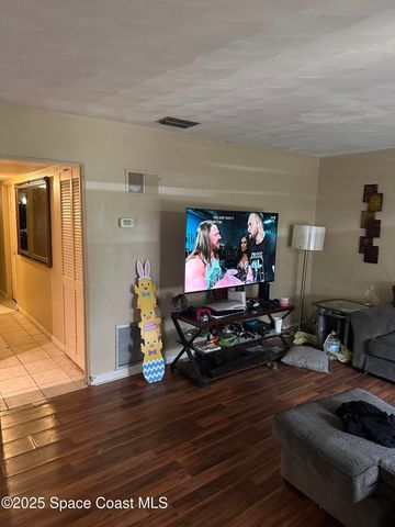 1441 Hillcrest Drive, Melbourne, FL 32935