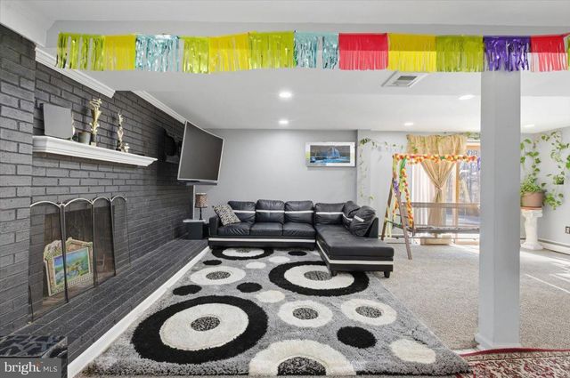 4907 KENYON CT, Woodbridge, VA 22193