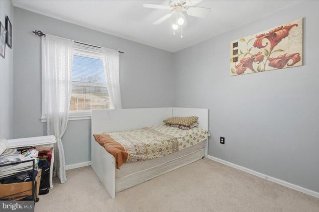 4907 KENYON CT, Woodbridge, VA 22193