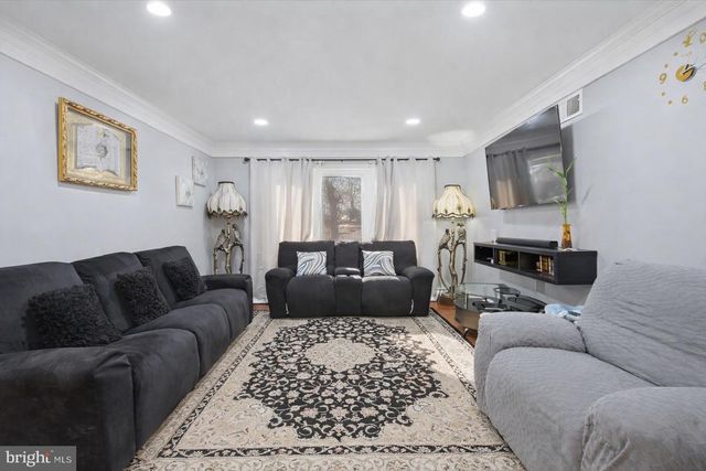 4907 KENYON CT, Woodbridge, VA 22193