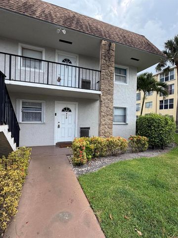 9915 Sandalfoot Boulevard 410, Boca Raton, FL 33428