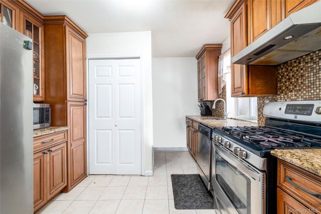 15-06 124th, College Point, NY 11356