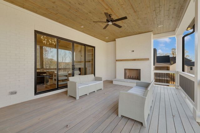 4821 Woodrow Pl, Arrington, TN 37014